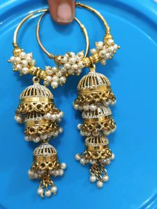 Pearl Baali With 3 Jhumkis