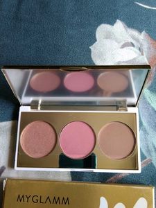 MyGlamm Chisel It Face Palette