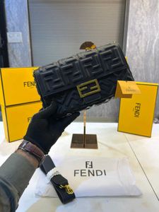 Fendi Baguette Handbags (Master Copy)