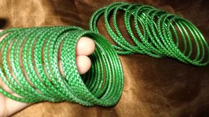 BANGLES