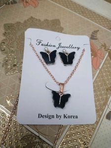 Butterfly Necklace &amp; Earring Set