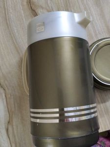 insulated Water jug
