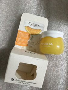 Frudia Citrus Brightening Cream