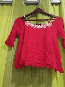 (MAX)BRANDED Cape Top