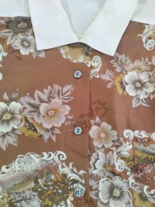 🌸 Vintage Floral Fusion Button-Down 🌸