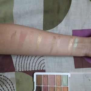 Mars Eyeshadow Palette