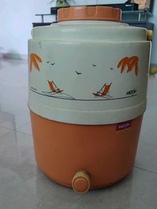 Milton Insulated Water Jug