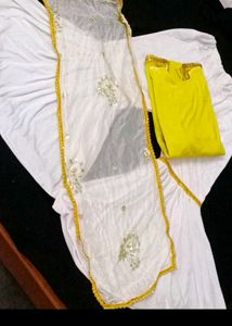 Elegant Yellow Velvet Kurta Set