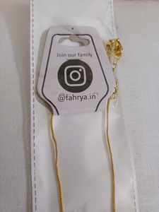 Gold Lily Necklace