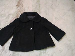 Elegant Black Cropped Jacket