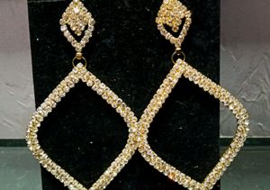 Earrings /Diamond Earring