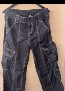 H&M Trendy Cargo Trousers