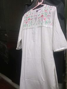 Beautiful Offwhite Kurta