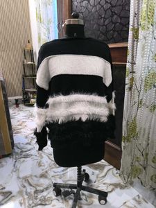 🔥Striped Fuzzy Sweater