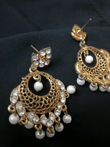 2 Earrings Combo 🤩