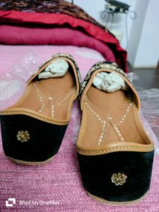 Handwork Mojari Jutti