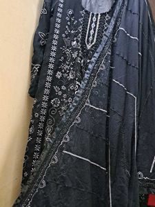 black party wear
