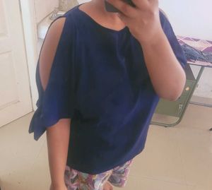 Harpa Navy Blue Top