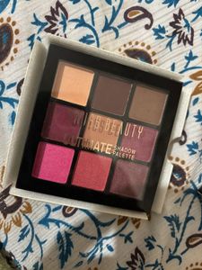 Swiss Beauty Eyeshadow Palette