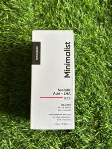 Minimalist Cleanser