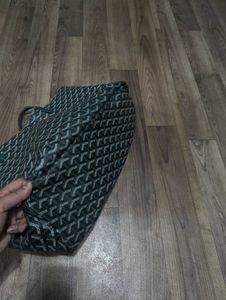 Goyard should bag