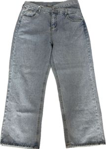 Assymetrical High Waisted Jeans