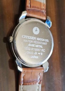 Citizen men&#39;s Analog WristWatch