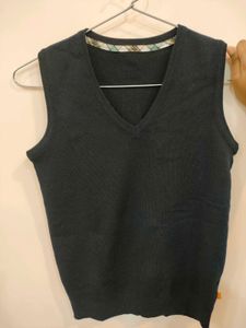 Beautiful Blue Knitted Top