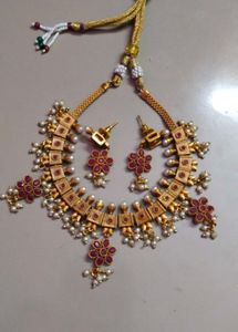 Neckless Set