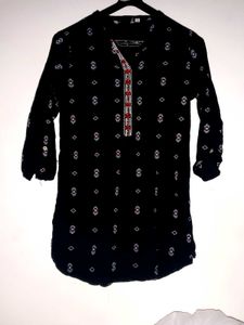 Black Printed Tunic Top