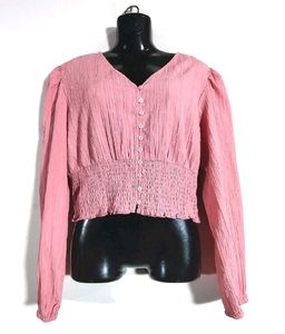 Peach Casual Top 🍑🛍️