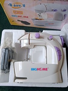 Mini Sewing Machine