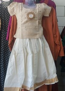 New 2 Skirt And Top For Girls