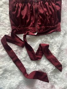 stunning wine criss crop top