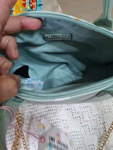 Daisy Print Handbag