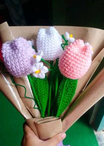 Crochet Tulip Bouquet
