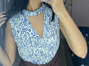 Multicolour Sleeveless Top