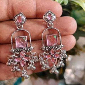 Silver Kundan Stone Earrings 🩷