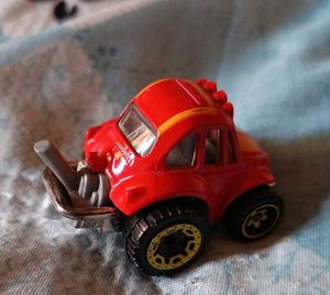 Hot Wheels 70' Volkswagen Baja Bug