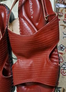 Sandal