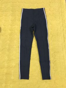 Zara Skinny Fit Pant With Stones Waist 26-28