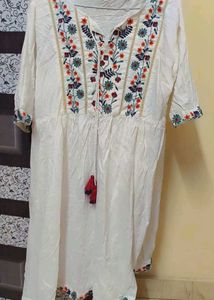 Boho Embroidered Tunic Dress
