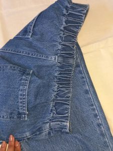 NEW BOOTCUT HIGHWAISTED JEANS