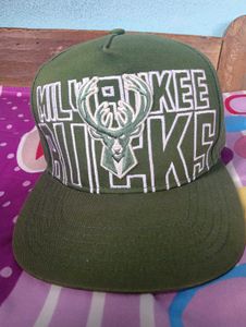 Milwaukee Bucks Snapback Hat