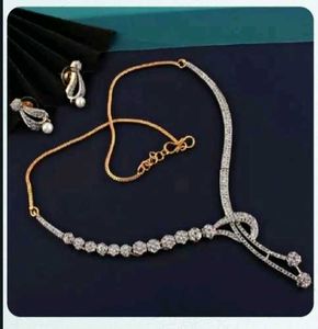 Elegant Necklace & Earring Set