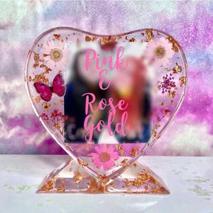 Resin Heart Frame With Stand