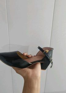 Black Stylish Heels