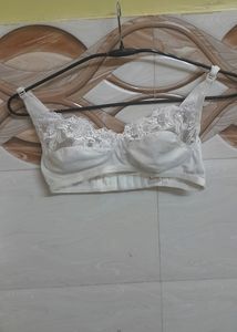 Like New 2 Bra Pis
