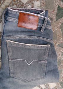 Denim Jeans For Men With Classic Look