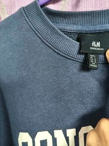 H&amp;M Congenial Sweatshirt Minor Colour defect !